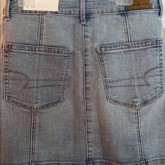 American Eagle Skirt. NWT. never been worn - Picture 2 of 2